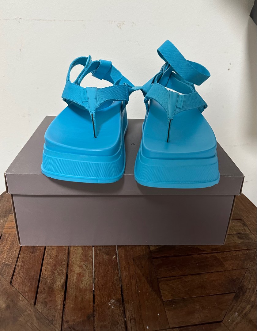 Joss Ankle-Strap Flatform Thong Sandals - Blue