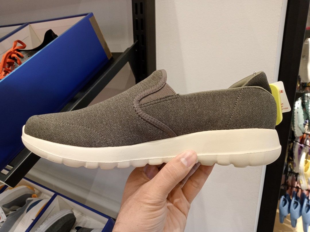 Skechers go walk clearance on sale