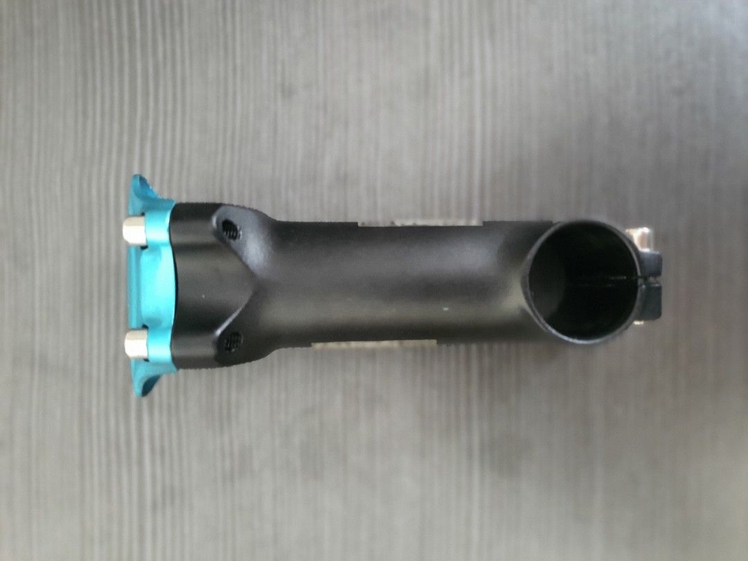 Controltech One Stem (Category: Parts & Accessories) located in Singapore. Submitted by wilson-ng (Listing ID 1194622982, Image 3). Description: Specifcation: Length: 100mm Angle: 5⁰ Material: AL6061 Handlebar Mount Dia: Ø31.8mm Weight: 162g.