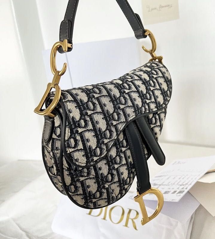 Dior Classic Mini Saddle Oblique Bag, Luxury, Bags  Wallets on Carousell