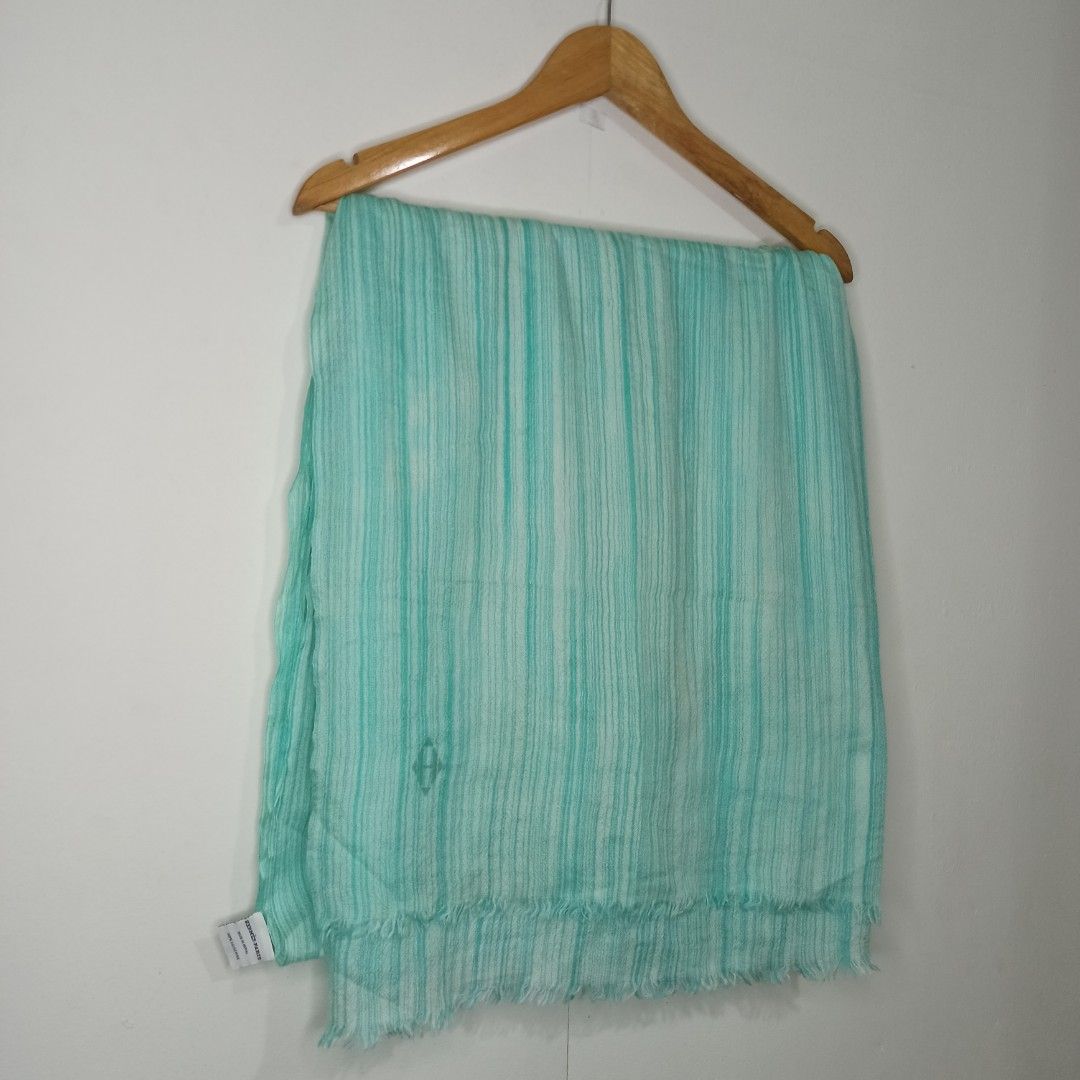 Hermes Shawl (Category: Luxury Accessories) located in Bacolod City. Submitted by freshstuff13 (Listing ID 1194635017, Image 2). Description: WTS Hermes Shawl Lightly used Minor flaws Authentic Length: 80 inches Width: 39 inches -2999 DM if interested 📨.