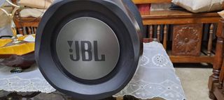 JBL harman kardon boombox 1