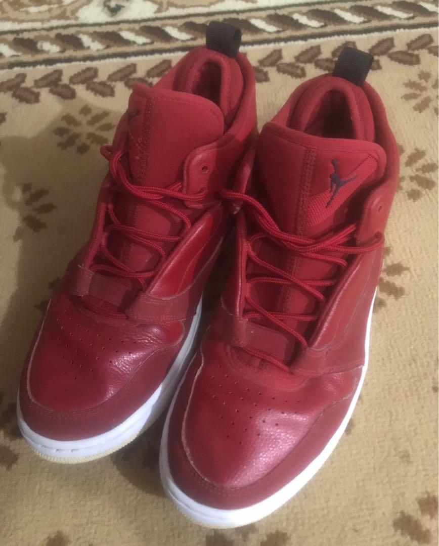 JORDAN fadeaway red 8.5uk Men s Fashion Footwear Sneakers