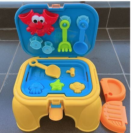 Kinetic sand shop table set
