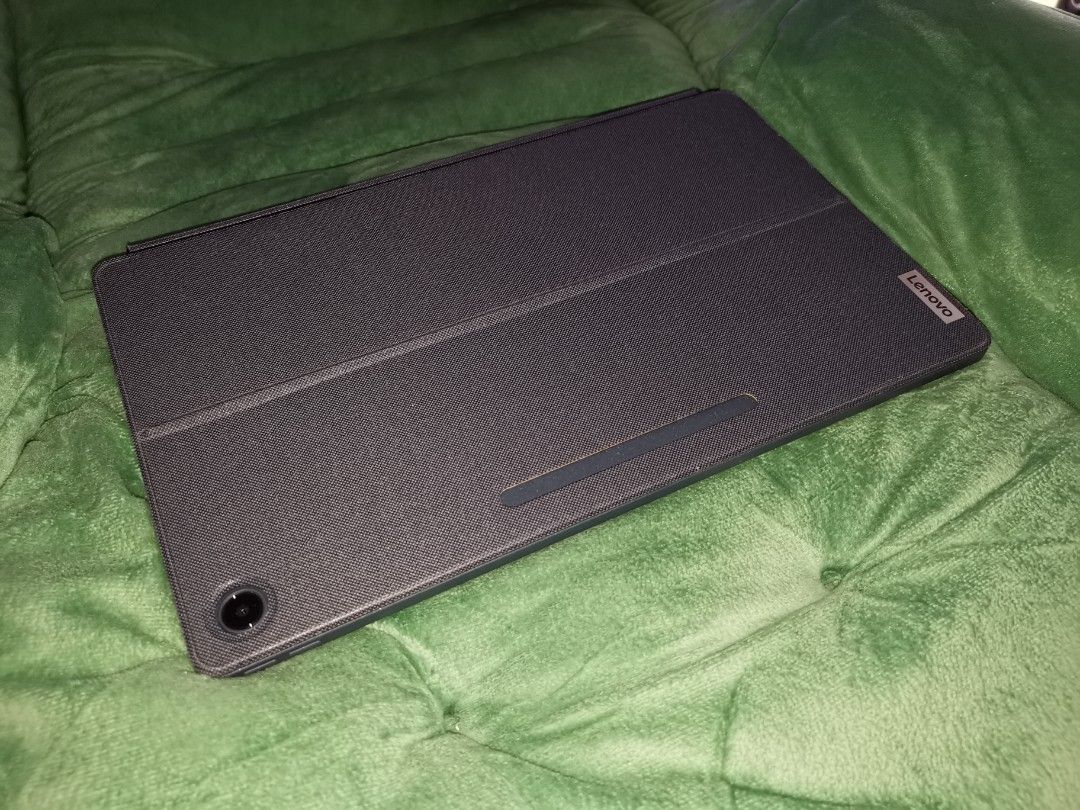 Lenovo ideapad duet 5 chromebook, Mobile Phones & Gadgets, Tablets