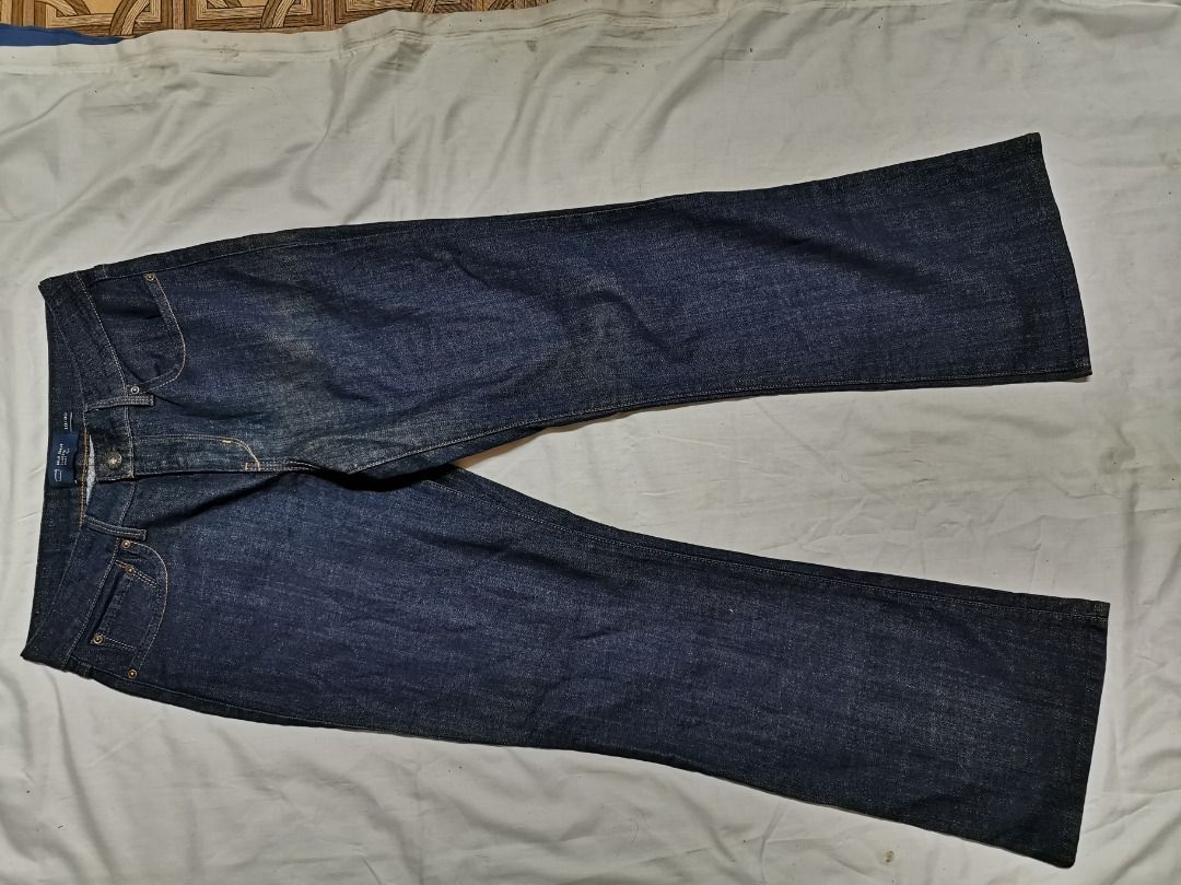 Levis Ladies Boot Cut Bold Curve Blue Jeans W28 (JS5005), Women's Fashion,  Bottoms, Jeans & Leggings on Carousell