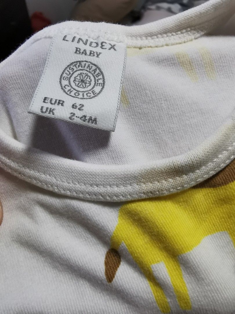 Lindex Baby onesies (Category: Babies & Kids Fashion) located in Baguio. Submitted by jane08 (Listing ID 1194670532, Image 2). Description: Lindex Baby 2-4Mos Very nice fabric.