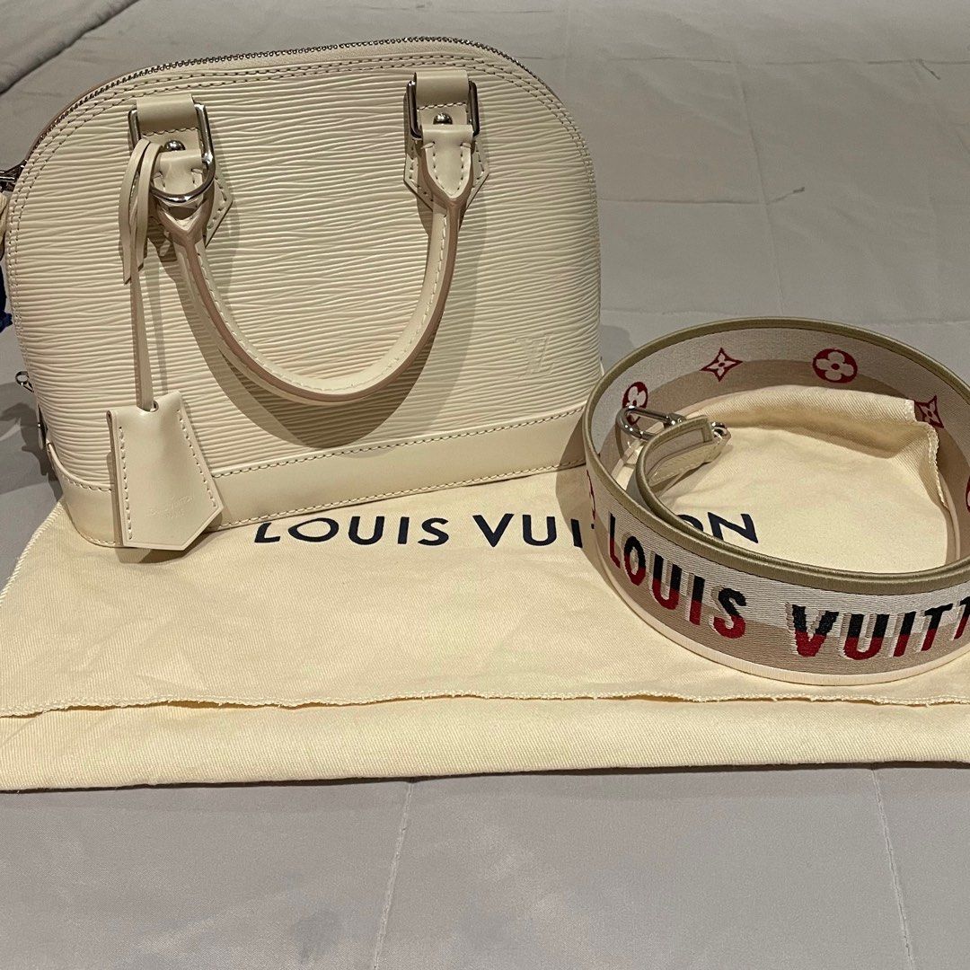 Louis Vuitton Alma bb epi quartz unboxing 