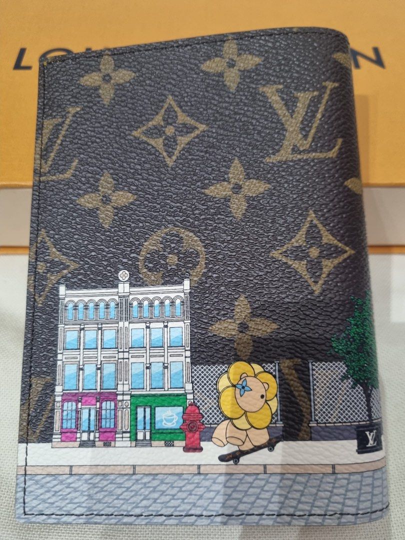 Shop Louis Vuitton Passport Cover (M64501) by LILY-ROSEMELODY