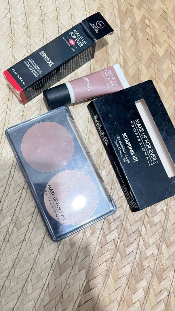 makeup forever sculpting kit + waterproof eyeshadow BUNDLE $ALE RUSH! (Category: Makeup) located in Taguig. Submitted by ellasee (Listing ID 1189532152, Image 3). Description: Rfs- lagi nakamask Original 1750 eye shadow creme 2800 bronzer sculpt Eyebrow cream 1600 Without a doubt Make Up For Ever are a well respected brand particularly amongst makeup artist. Make Up For Ever Sculpting Kit, a compact powder duo used for highlighting and contouring