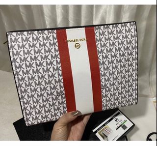 (Kategori: ) berada di . Dikirim oleh hellosunshine9 (ID iklan 1194577193, Gambar 1). Deskripsi: .