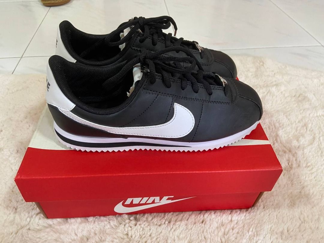 Nike Classic Cortez Nylon (Black/White|Noir/Blanc) Woman's US 6.5 / UK 4.5, Women's Footwear, Sneakers on Carousell