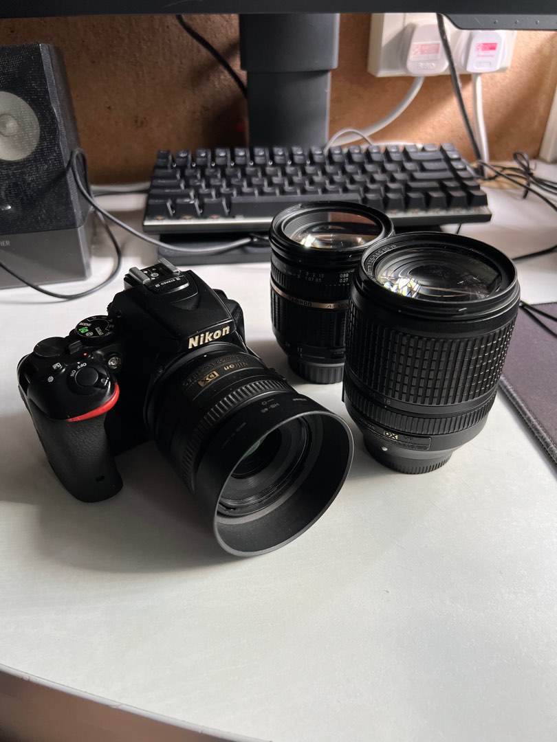 Nikon D5500 + Nikkor 18mm 140mm f3.55.6 + Tamron 16mm 55mm F2.8