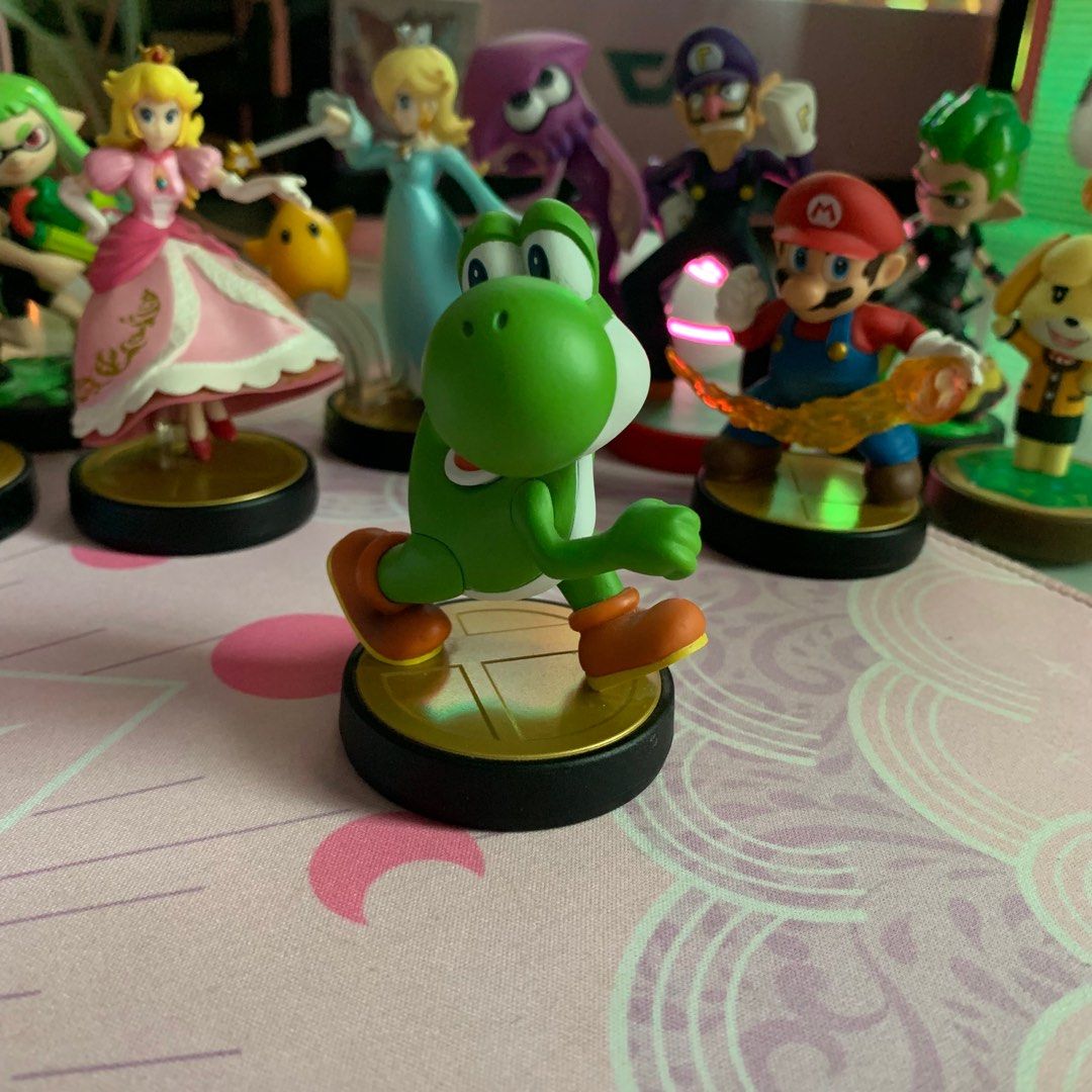 Nintendo Amiibos (without Boxes) Super Smash Bros Peach Yoshi Rosalina