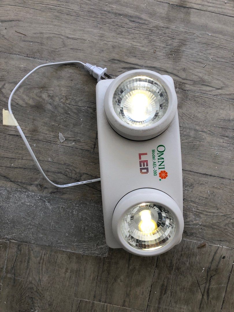 OMNI automatic emergency light, Furniture & Home Living, Lighting