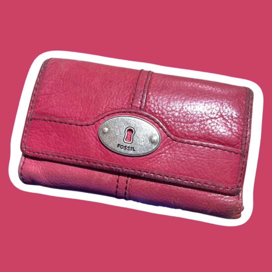 ORIGINAL Fossil Leather Trifold wallet, Women's Fashion, Bags