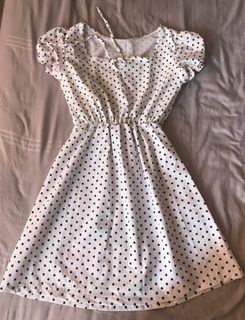 (Category: ) located in . Submitted by thrift_trends (Listing ID 1194665224, Image 1). Description: .
