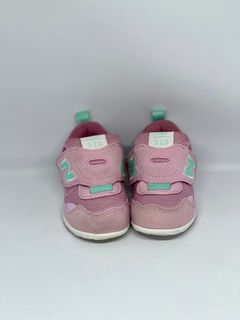 (Kategori: ) berada di . Dikirim oleh keesi_preloved (ID iklan 1194639044, Gambar 1). Deskripsi: .