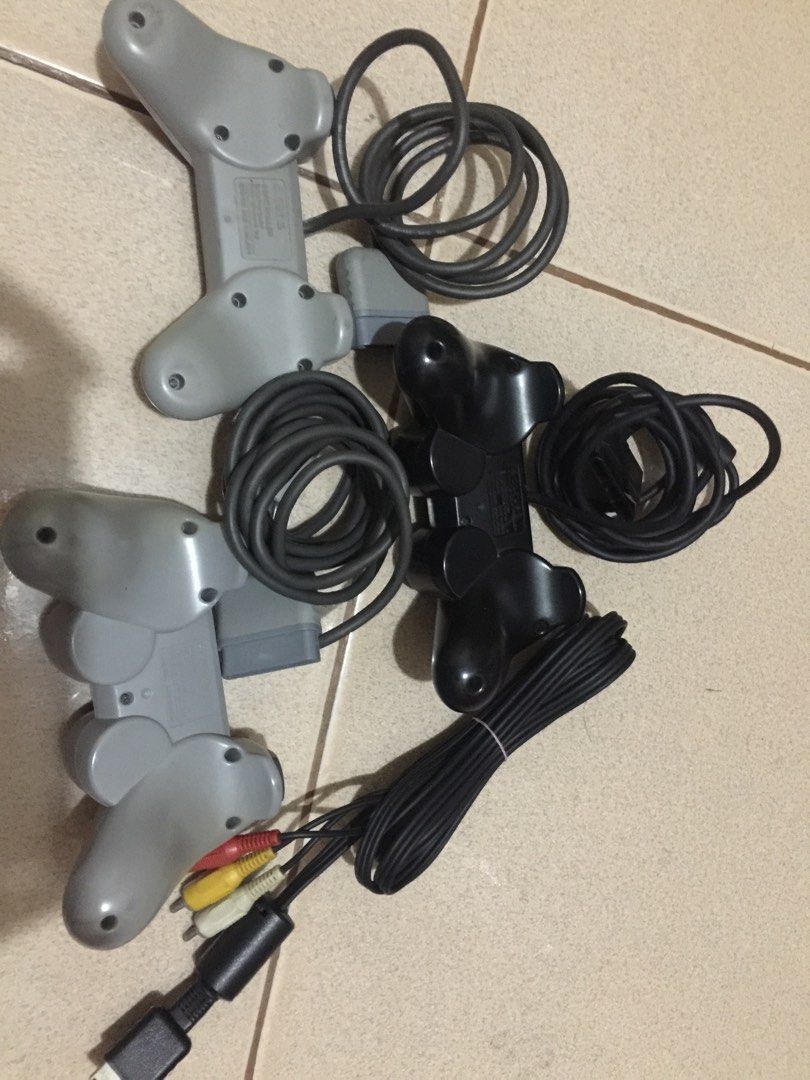 PS2 controllers/AV cord, Video Gaming, Gaming Accessories, Controllers on Carousell