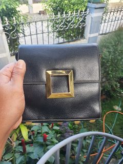 (Category: ) located in . Submitted by mikavillaflor4 (Listing ID 1194750823, Image 1). Description: .