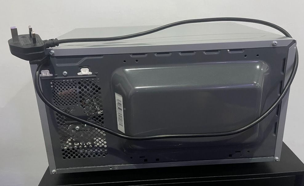 SHARP 20L, R20A0 Microwave Oven, TV & Home Appliances, Kitchen ...