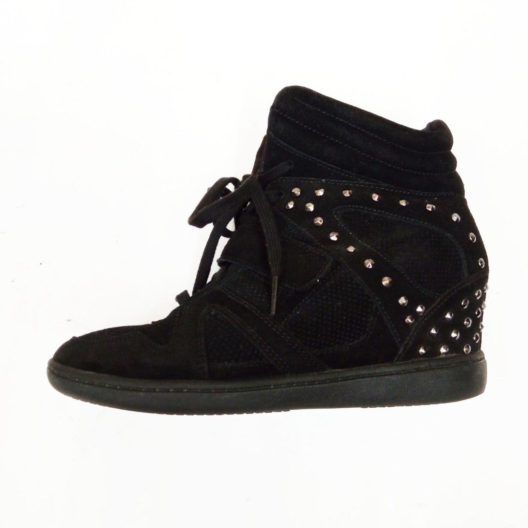 Skechers hidden sale wedge sneakers