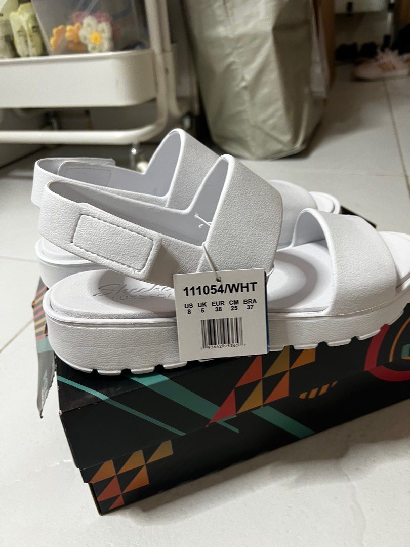 White online sandals skechers