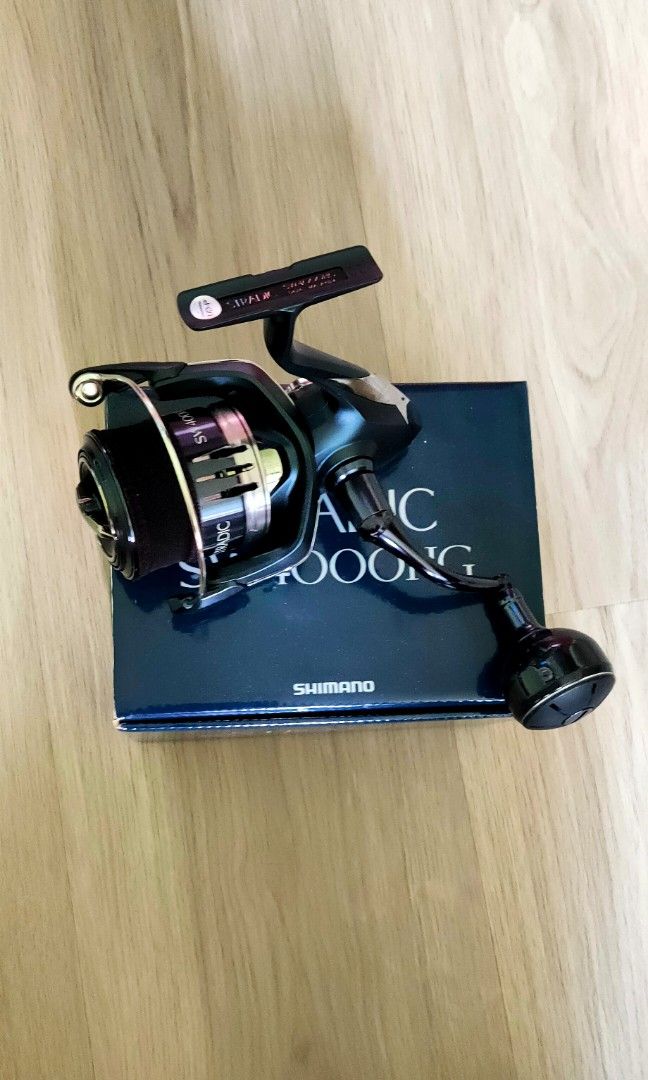 Stradic sw 4000hg, Sports Equipment, Fishing on Carousell