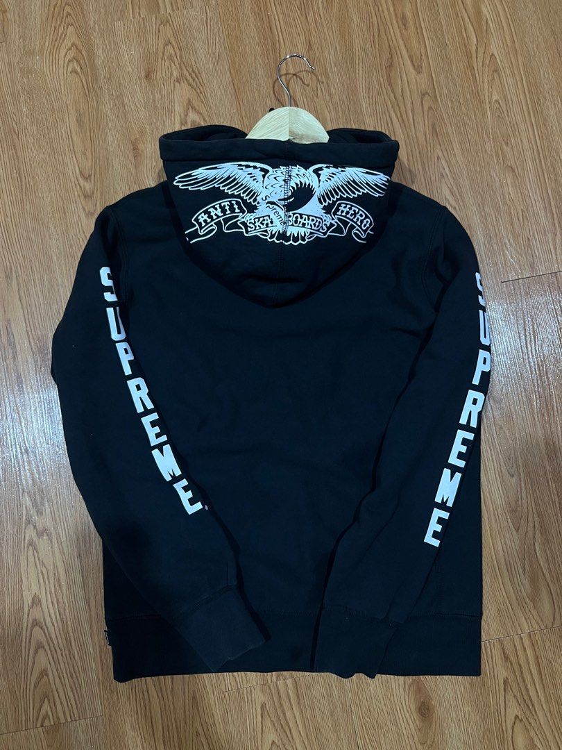 Supreme x discount anti hero hoodie