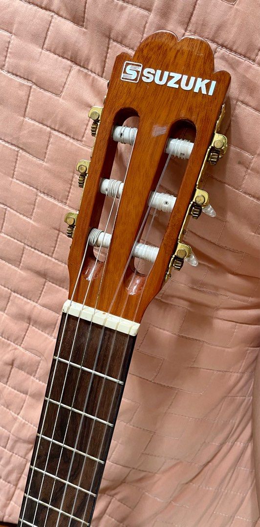 Suzuki Guitar, Hobbies & Toys, Music & Media, Musical Instruments on ...