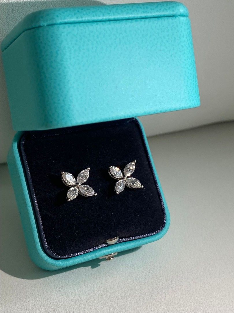 Tiffany victoria earrings best sale large