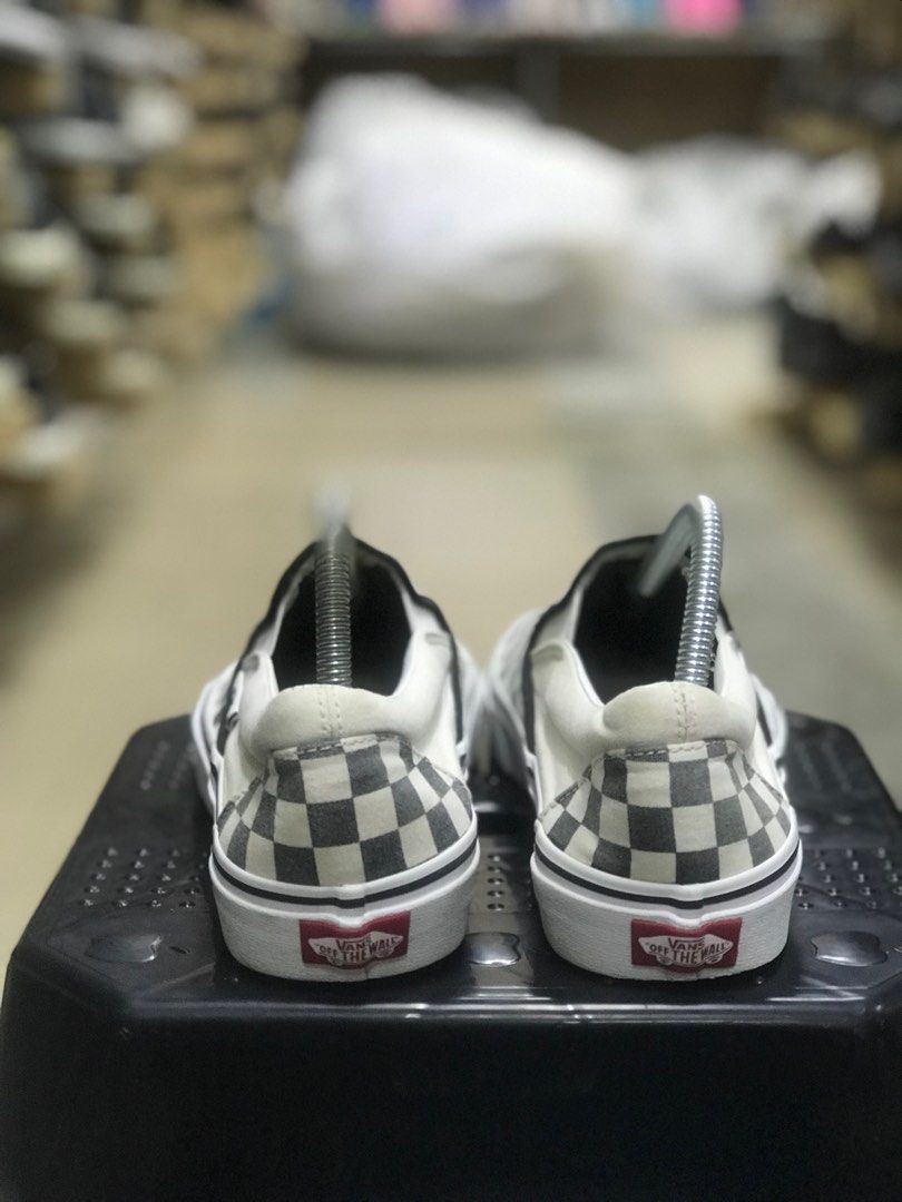 Harga retail vans slip shop on checkerboard