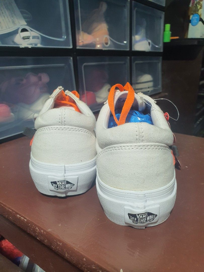 van x off white