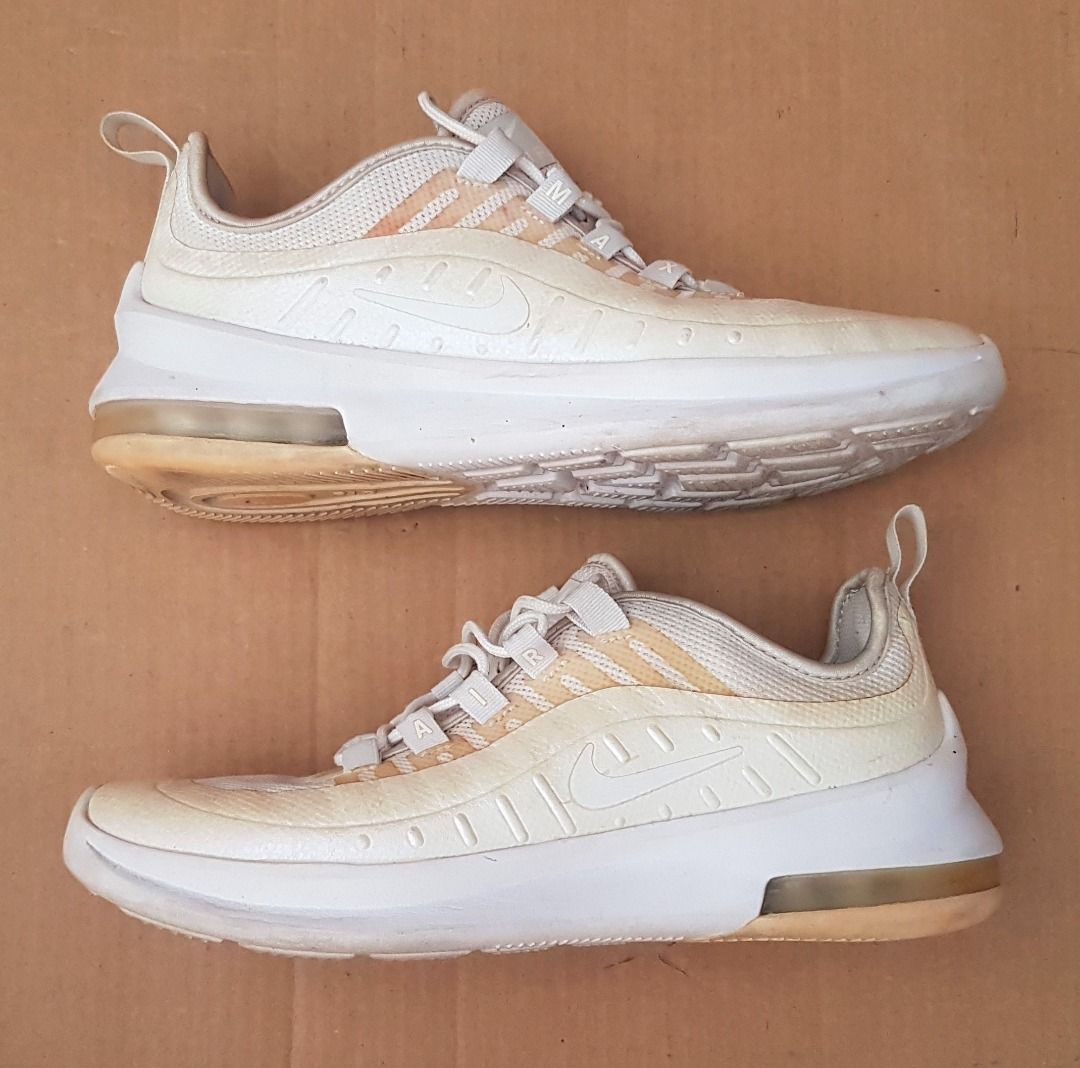Nike air max axis print gs deals