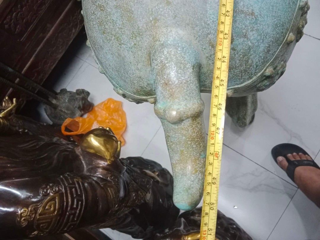 Vintage Brass - Big Size Horse Statue (Category: Vintage Collectibles) located in Manila. Submitted by vintage_styles_co (Listing ID 1194642203, Image 3). Description: Made of Brass Price Negotiable for interested Mode of payment - COD LBC / COD.