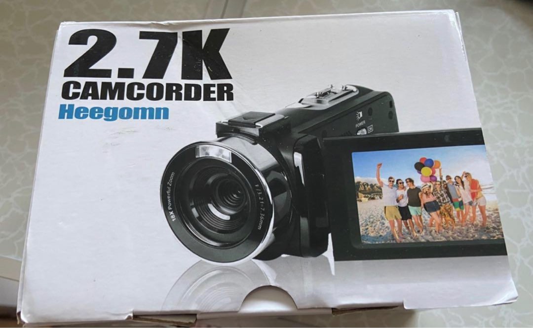 Vintage Camcorder, Photography, Cameras on Carousell