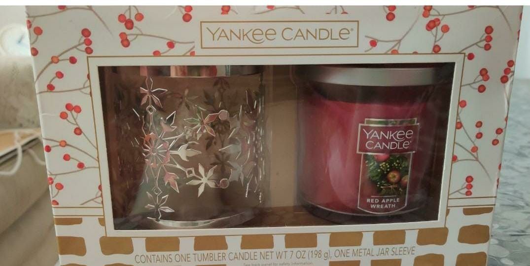 Yankee candle gift set, Furniture & Home Living, Home Fragrance on