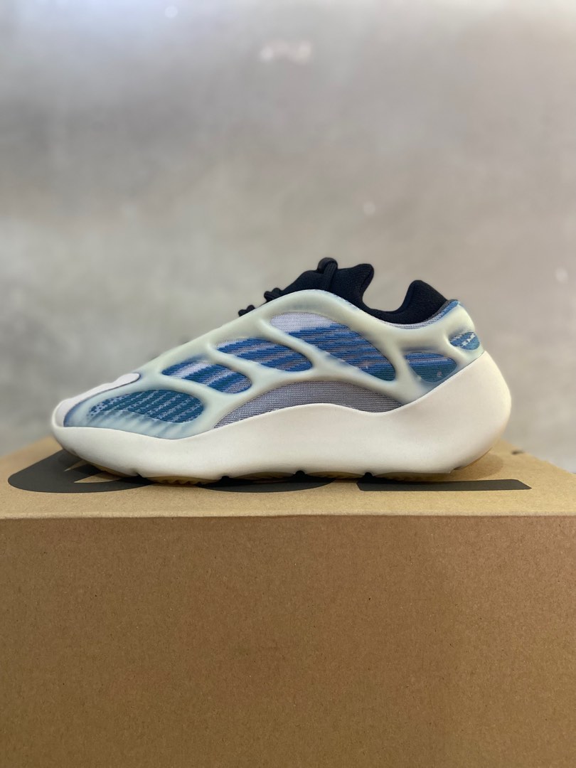 yeezy 300 v3 kyanite