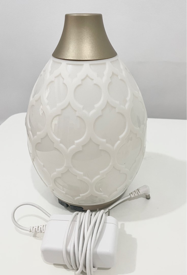 YOUNGLIVING YOUNG LIVING, Furniture & Home Living, Home Fragrance on