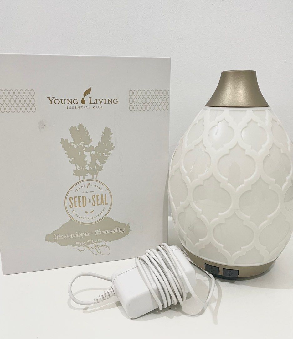 YOUNGLIVING YOUNG LIVING, Furniture & Home Living, Home Fragrance on