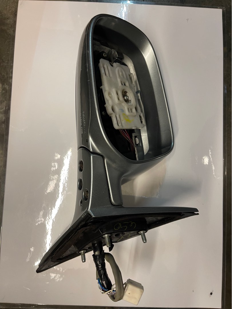 2009 Toyota Camry Left side mirror , Car Accessories, Accessories on