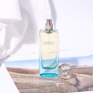 （分類：）位於 。 由 white.goose 提交（商品編號 1194916848，圖片 1）。簡介： 。