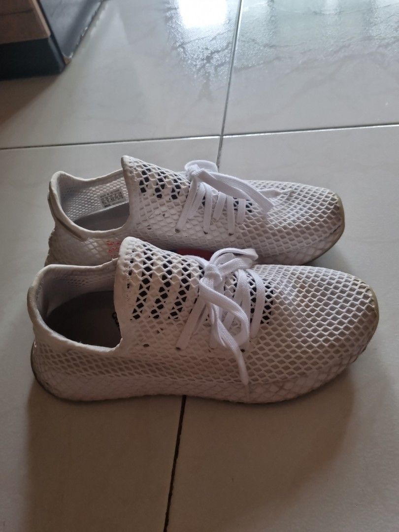 White adidas clearance deerupt