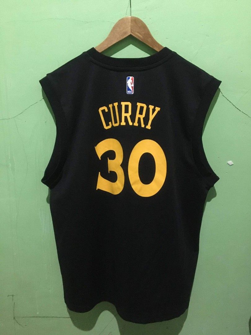 gsw earned jersey