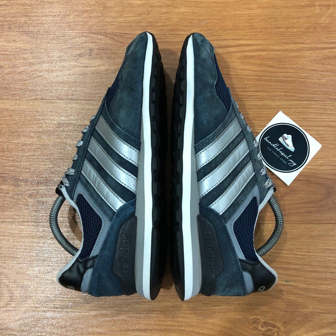 Adidas 2025 neo 8.5