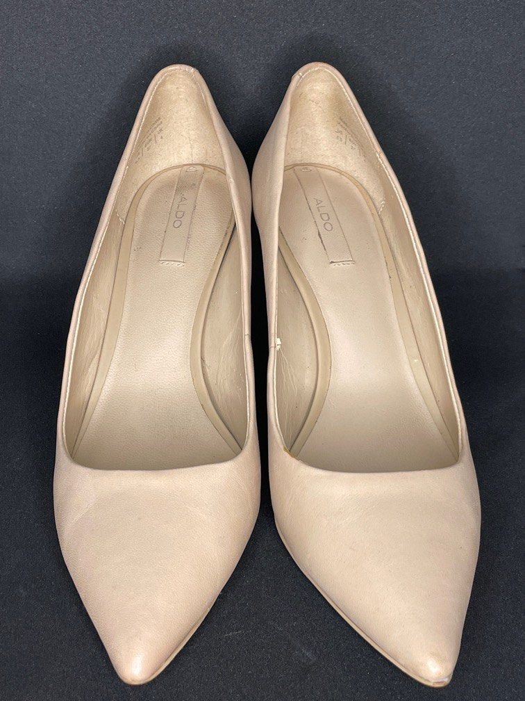 aldo nude pumps