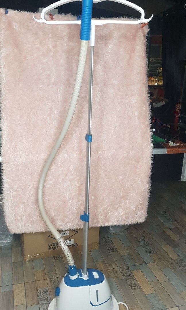 ANKO Garment Steamer, TV & Home Appliances, Irons & Steamers on Carousell