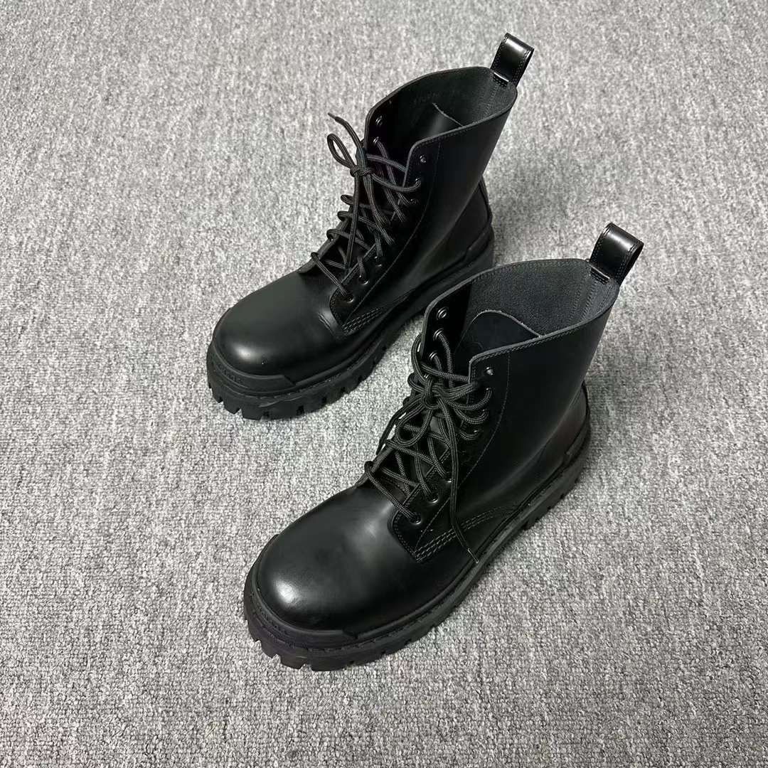 Balenciaga 巴黎世家靴子