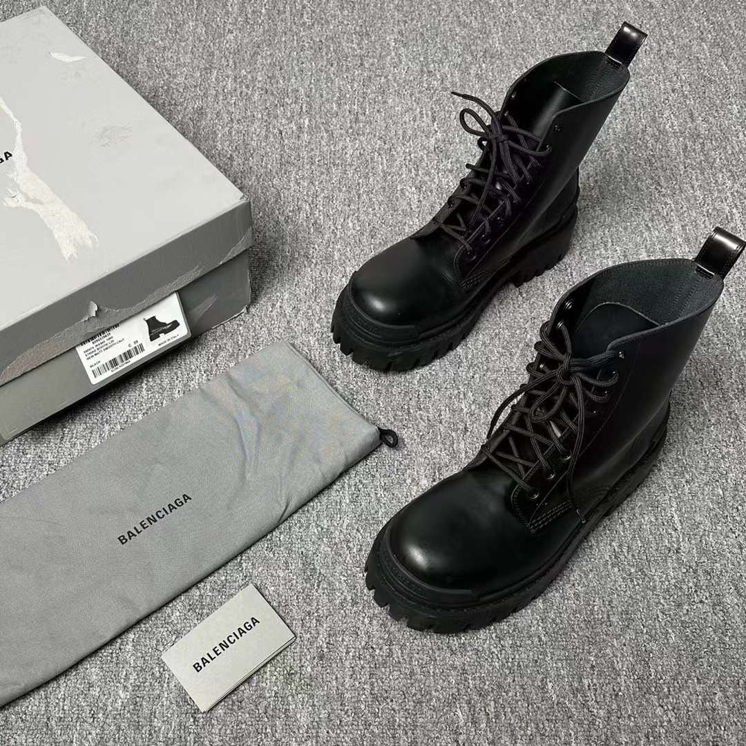 Balenciaga 巴黎世家靴子