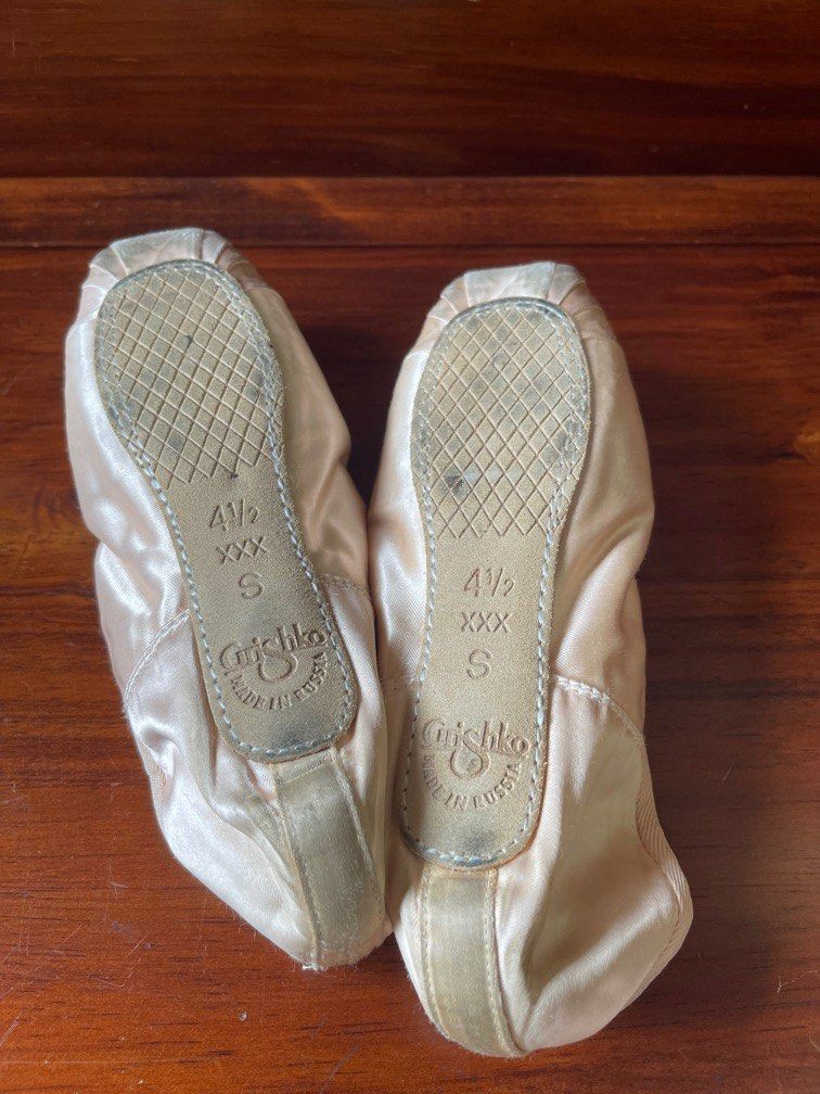 Ballet Pointe Shoes (Grishko), Babies & Kids, Babies & Kids Fashion on